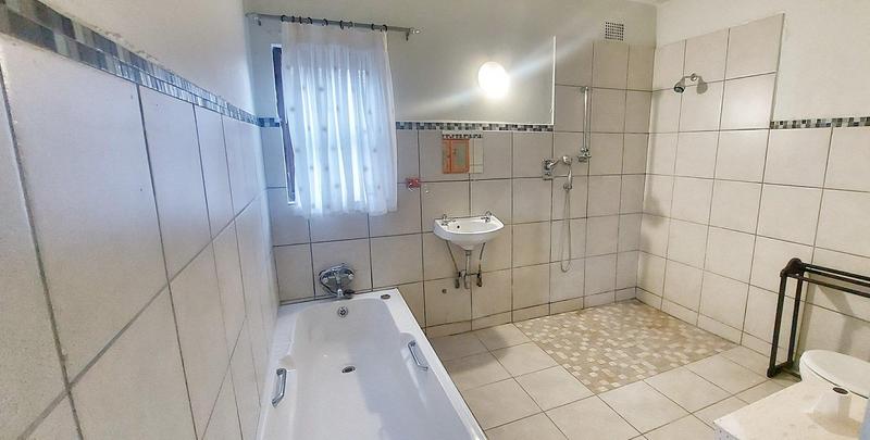 To Let 2 Bedroom Property for Rent in Mtunzini KwaZulu-Natal