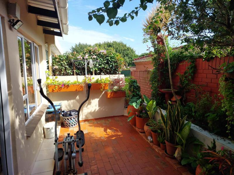 To Let 3 Bedroom Property for Rent in Glenwood KwaZulu-Natal