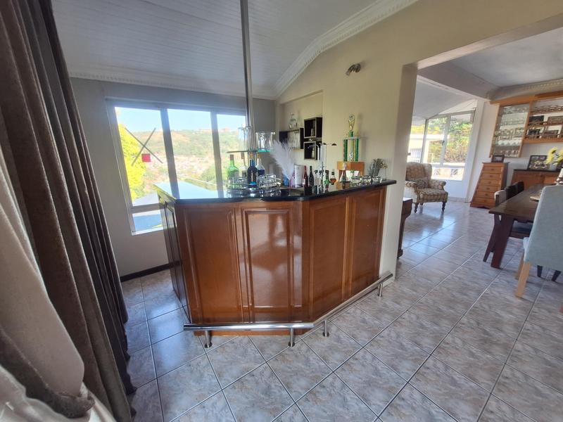 7 Bedroom Property for Sale in Reservoir Hills KwaZulu-Natal