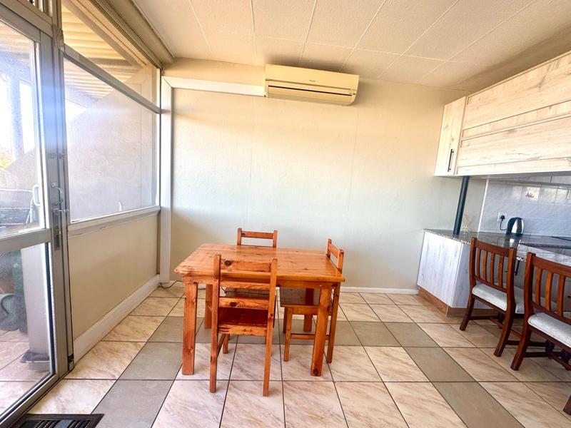 To Let 2 Bedroom Property for Rent in Doonside KwaZulu-Natal