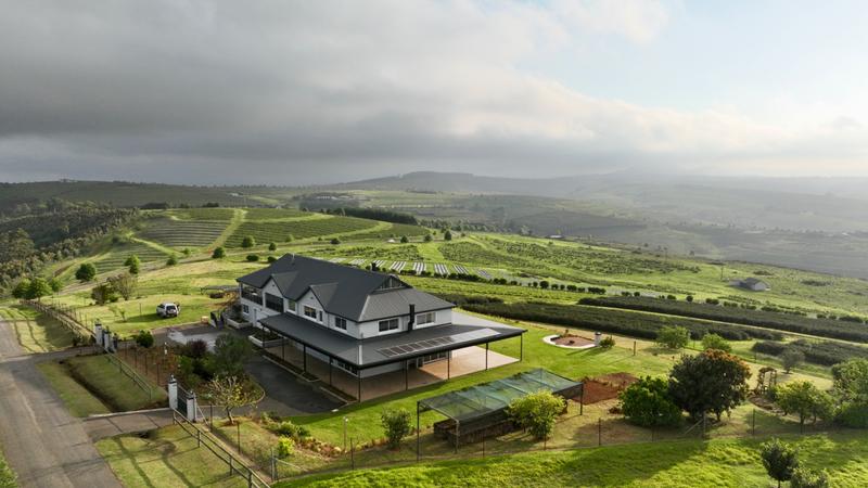 6 Bedroom Property for Sale in Mount Verde KwaZulu-Natal