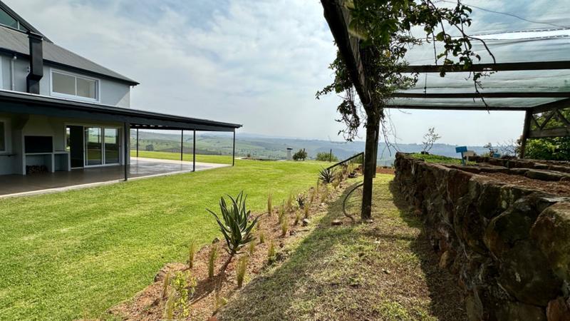 6 Bedroom Property for Sale in Mount Verde KwaZulu-Natal