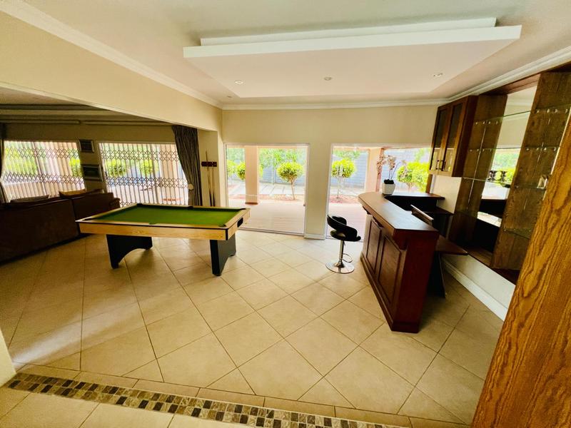 7 Bedroom Property for Sale in Farningham Ridge KwaZulu-Natal