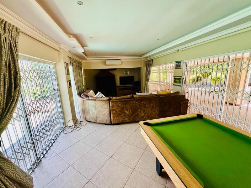 7 Bedroom Property for Sale in Farningham Ridge KwaZulu-Natal