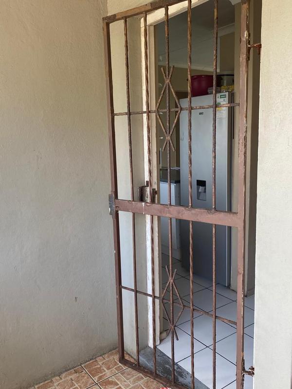 2 Bedroom Property for Sale in North Beach KwaZulu-Natal