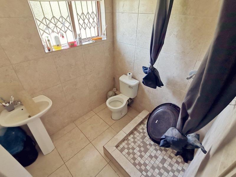 To Let 2 Bedroom Property for Rent in Bellair KwaZulu-Natal