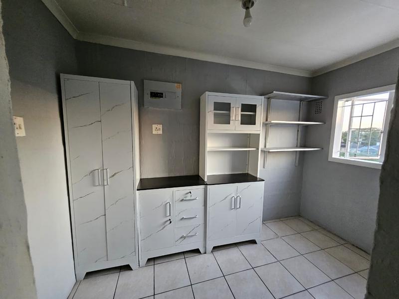 To Let 1 Bedroom Property for Rent in Sunford KwaZulu-Natal