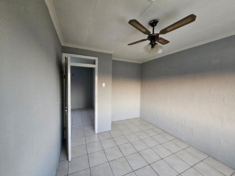 To Let 1 Bedroom Property for Rent in Sunford KwaZulu-Natal