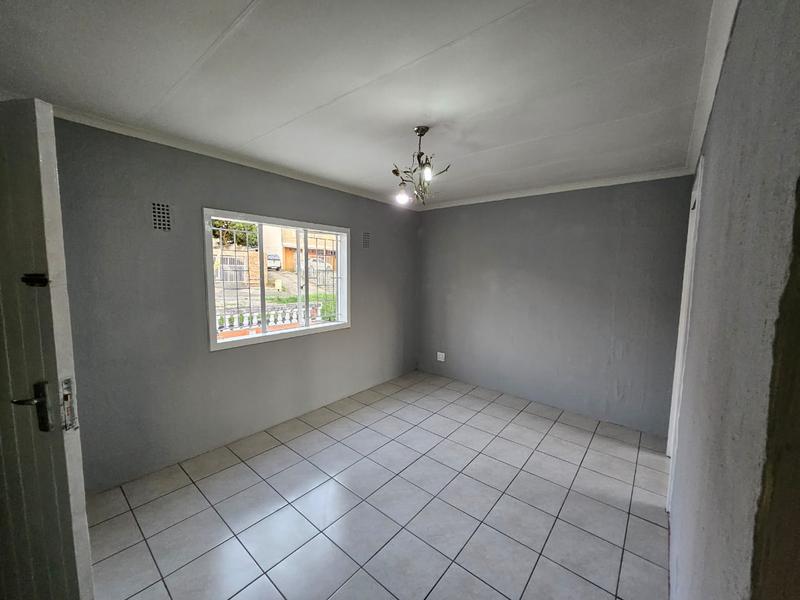 To Let 1 Bedroom Property for Rent in Sunford KwaZulu-Natal