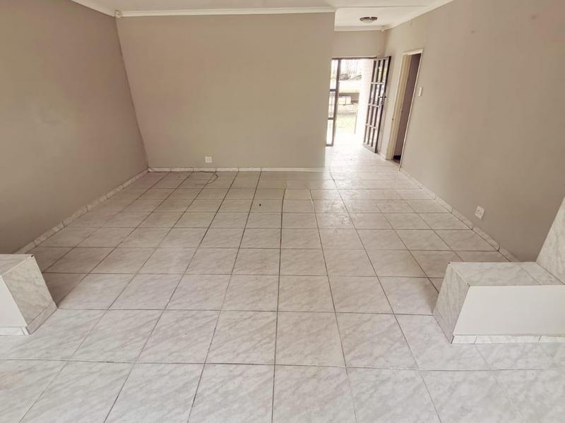 To Let 3 Bedroom Property for Rent in Atholl Heights KwaZulu-Natal