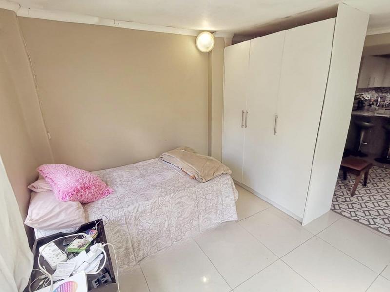 To Let 1 Bedroom Property for Rent in Manor Gardens KwaZulu-Natal