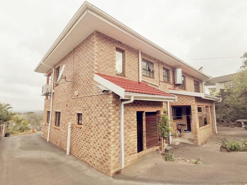 4 Bedroom Property for Sale in Reservoir Hills KwaZulu-Natal