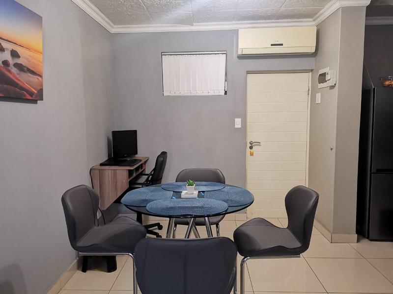 To Let 1 Bedroom Property for Rent in Umhlanga Ridge KwaZulu-Natal