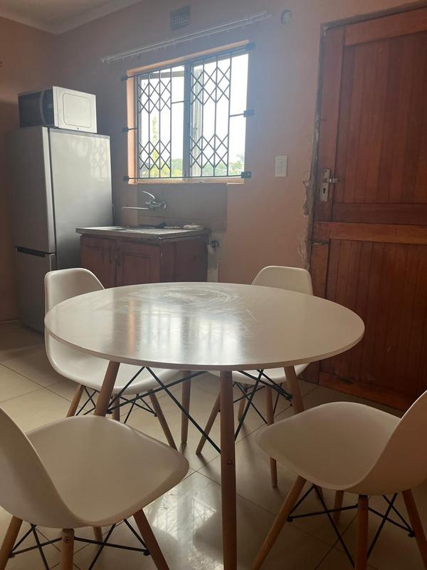 To Let 2 Bedroom Property for Rent in Kwadabeka KwaZulu-Natal