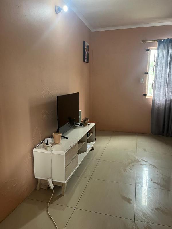 To Let 2 Bedroom Property for Rent in Kwadabeka KwaZulu-Natal