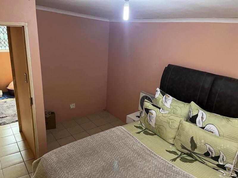 To Let 2 Bedroom Property for Rent in Kwadabeka KwaZulu-Natal