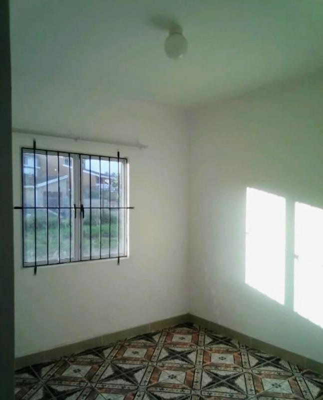 To Let 3 Bedroom Property for Rent in Newlands West KwaZulu-Natal