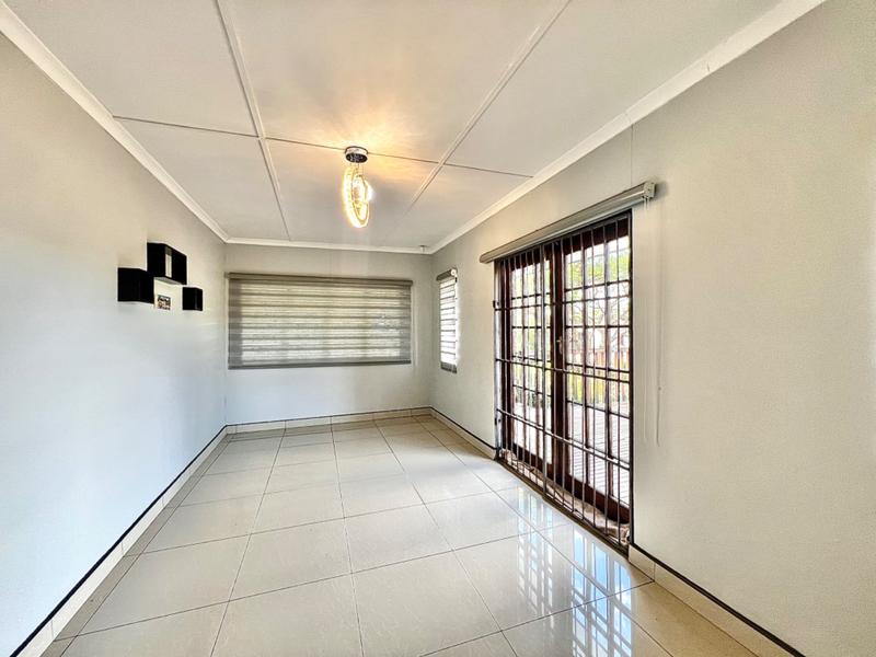 4 Bedroom Property for Sale in Clarendon KwaZulu-Natal