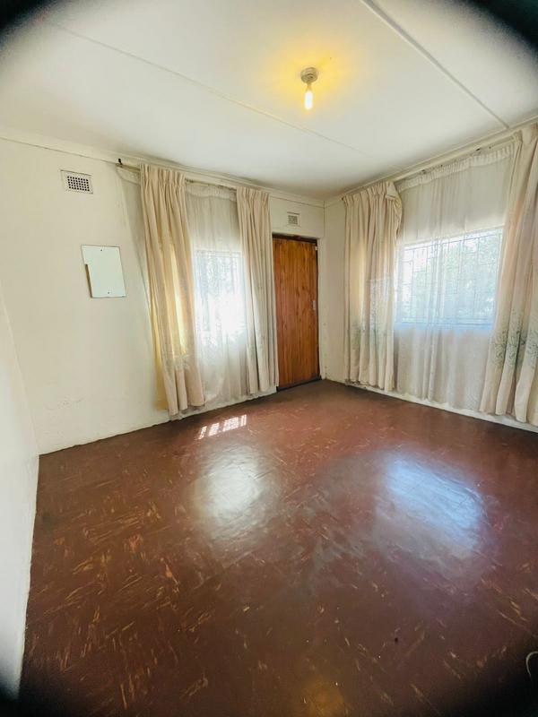 8 Bedroom Property for Sale in Klaarwater KwaZulu-Natal