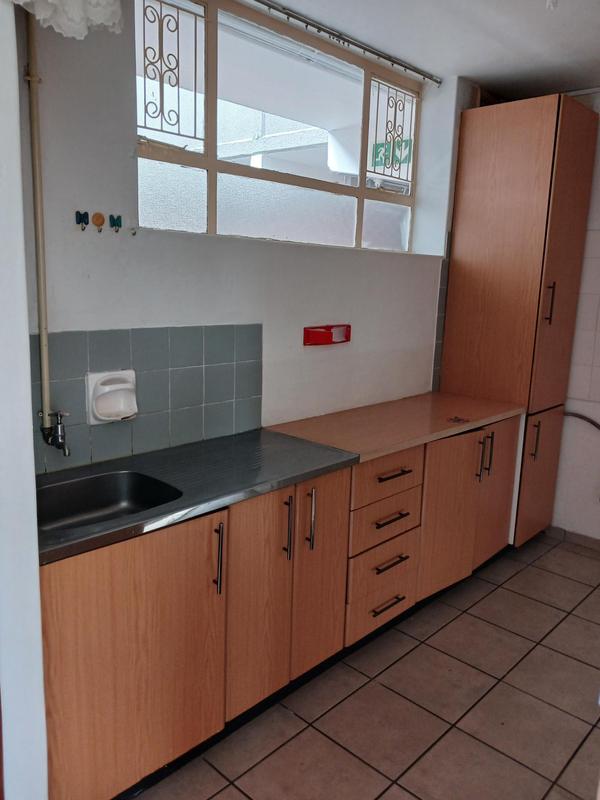 To Let 2 Bedroom Property for Rent in Pinetown KwaZulu-Natal