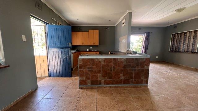 To Let 4 Bedroom Property for Rent in Northdene KwaZulu-Natal