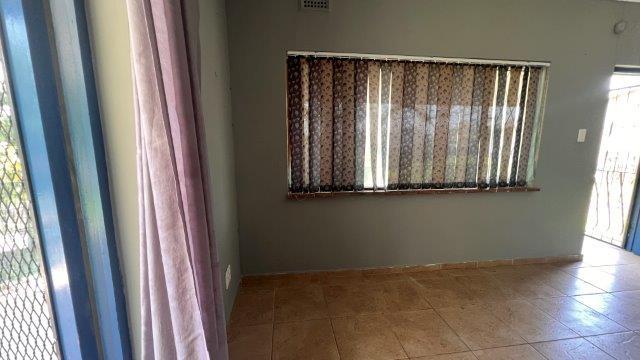 To Let 4 Bedroom Property for Rent in Northdene KwaZulu-Natal