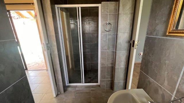 To Let 4 Bedroom Property for Rent in Northdene KwaZulu-Natal