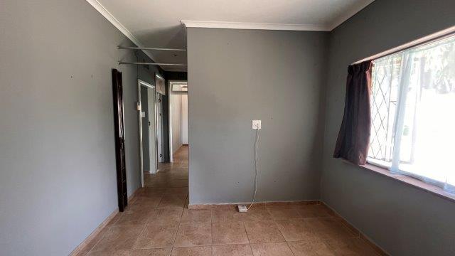 To Let 4 Bedroom Property for Rent in Northdene KwaZulu-Natal