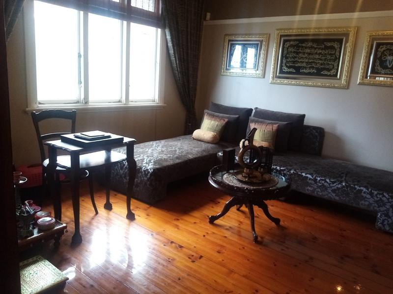 5 Bedroom Property for Sale in Glenwood KwaZulu-Natal