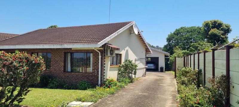 4 Bedroom Property for Sale in Umtentweni KwaZulu-Natal