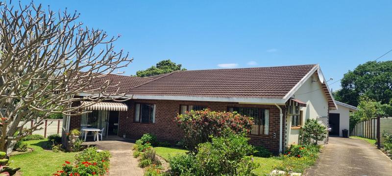 4 Bedroom Property for Sale in Umtentweni KwaZulu-Natal