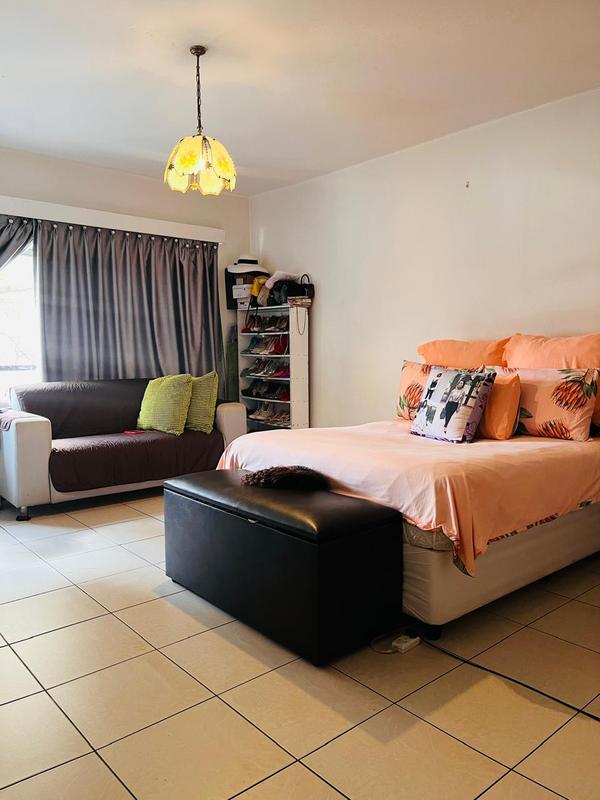 2 Bedroom Property for Sale in Esplanade KwaZulu-Natal