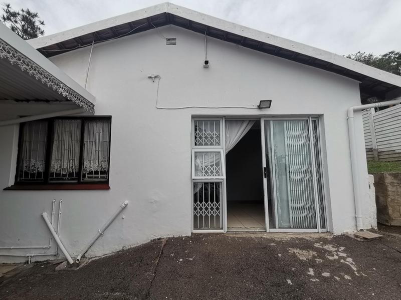 To Let 2 Bedroom Property for Rent in Reservoir Hills KwaZulu-Natal