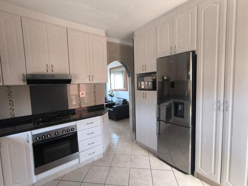 3 Bedroom Property for Sale in Brookdale KwaZulu-Natal