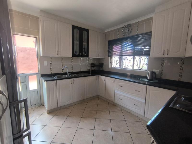 3 Bedroom Property for Sale in Brookdale KwaZulu-Natal