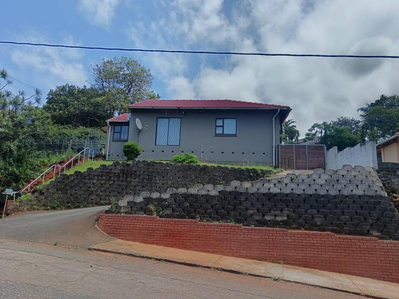 3 Bedroom Property for Sale in Montclair KwaZulu-Natal