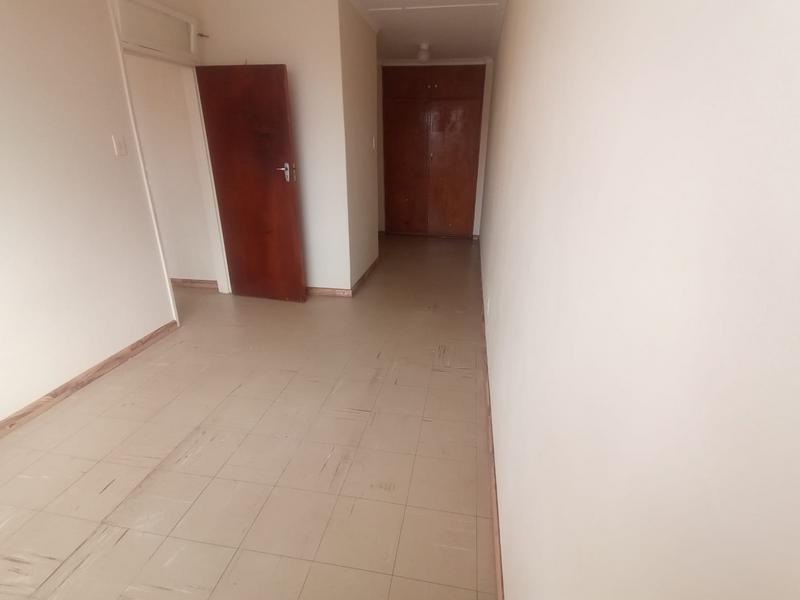 2 Bedroom Property for Sale in Empangeni Central KwaZulu-Natal