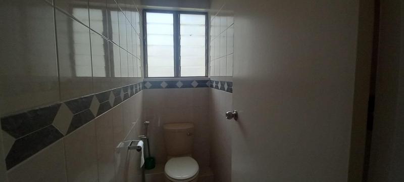 2 Bedroom Property for Sale in Morningside KwaZulu-Natal