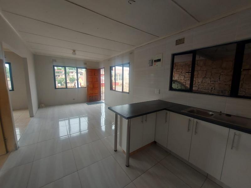 To Let 5 Bedroom Property for Rent in Sunford KwaZulu-Natal