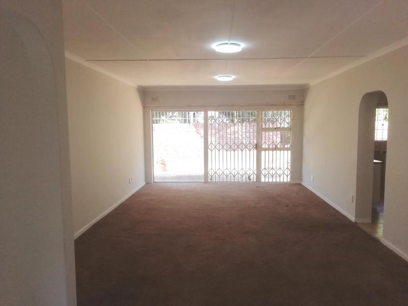 To Let 2 Bedroom Property for Rent in Scottburgh KwaZulu-Natal