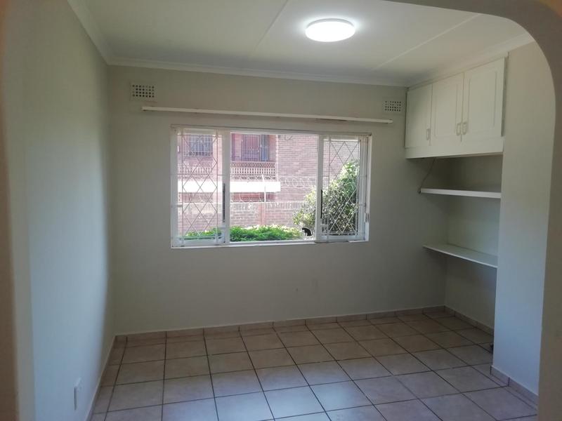 To Let 2 Bedroom Property for Rent in Scottburgh KwaZulu-Natal