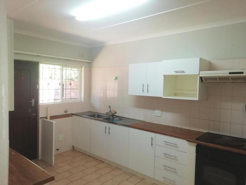 To Let 2 Bedroom Property for Rent in Scottburgh KwaZulu-Natal