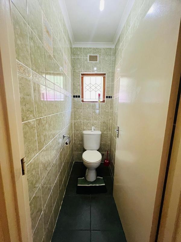 3 Bedroom Property for Sale in Wyebank KwaZulu-Natal