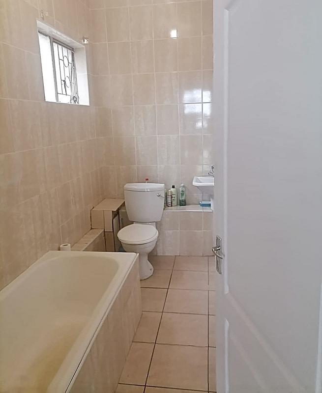 1 Bedroom Property for Sale in Durban Central KwaZulu-Natal