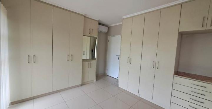 To Let 2 Bedroom Property for Rent in Umhlanga Ridge KwaZulu-Natal