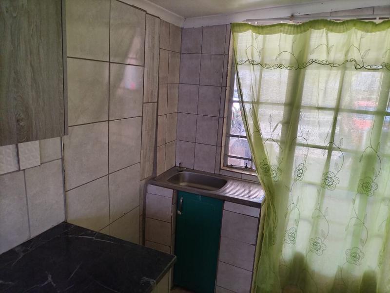 To Let 1 Bedroom Property for Rent in Scottsville KwaZulu-Natal