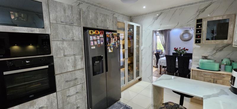 4 Bedroom Property for Sale in Shallcross KwaZulu-Natal