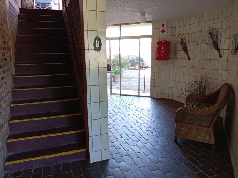 To Let 2 Bedroom Property for Rent in Scottburgh KwaZulu-Natal