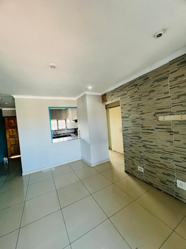 To Let 2 Bedroom Property for Rent in Waterval Park KwaZulu-Natal