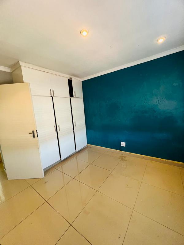 To Let 2 Bedroom Property for Rent in Waterval Park KwaZulu-Natal